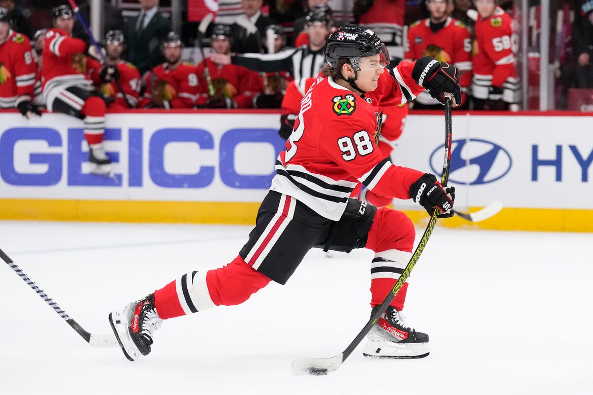 Techniques to Improve Hockey Shot Accuracy Without Natural Ice Conditions